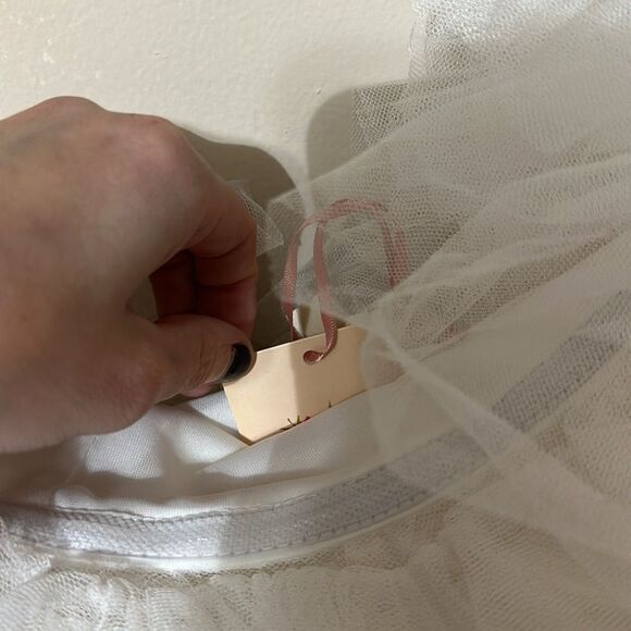 NWT Entro Bridal White Off Shoulder Dress - Picture 4 of 8